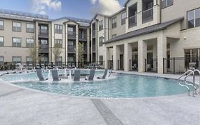 Bridge At Mckinney Apartments By Barsala